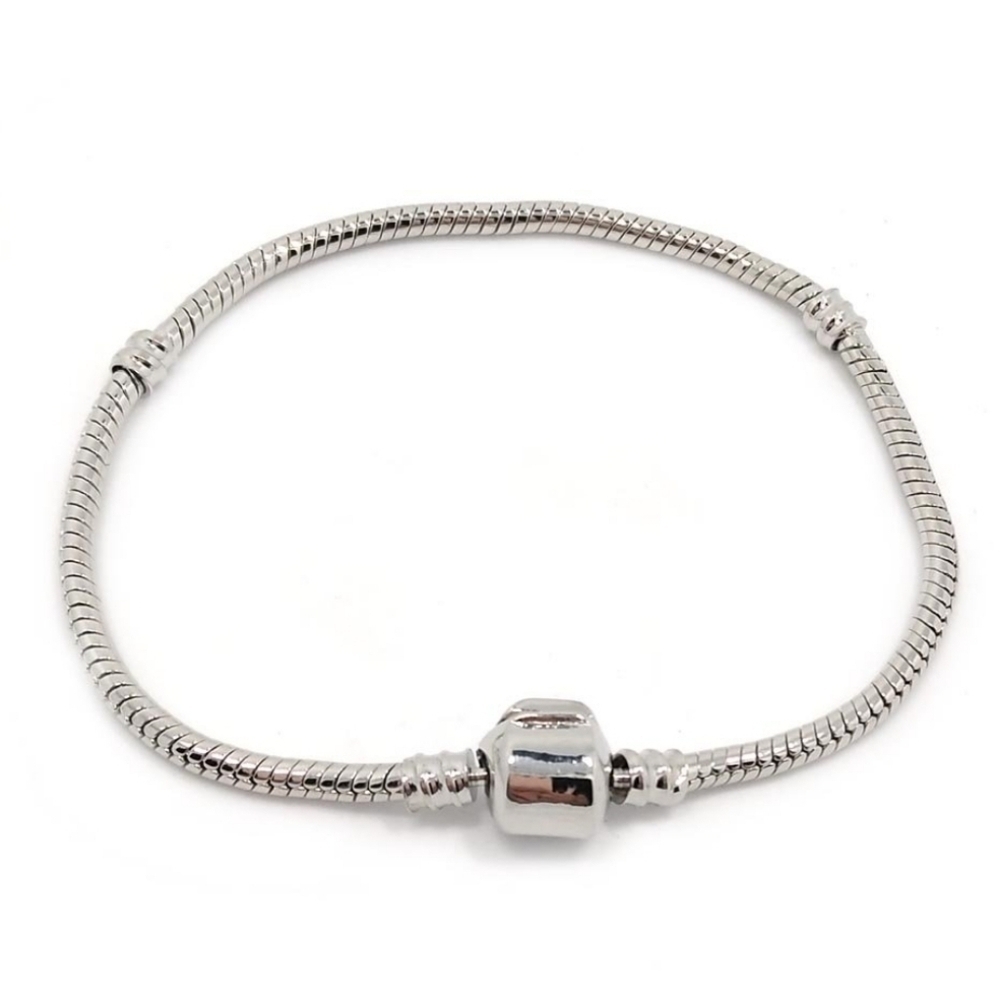 Silver tone snake chain bracelet